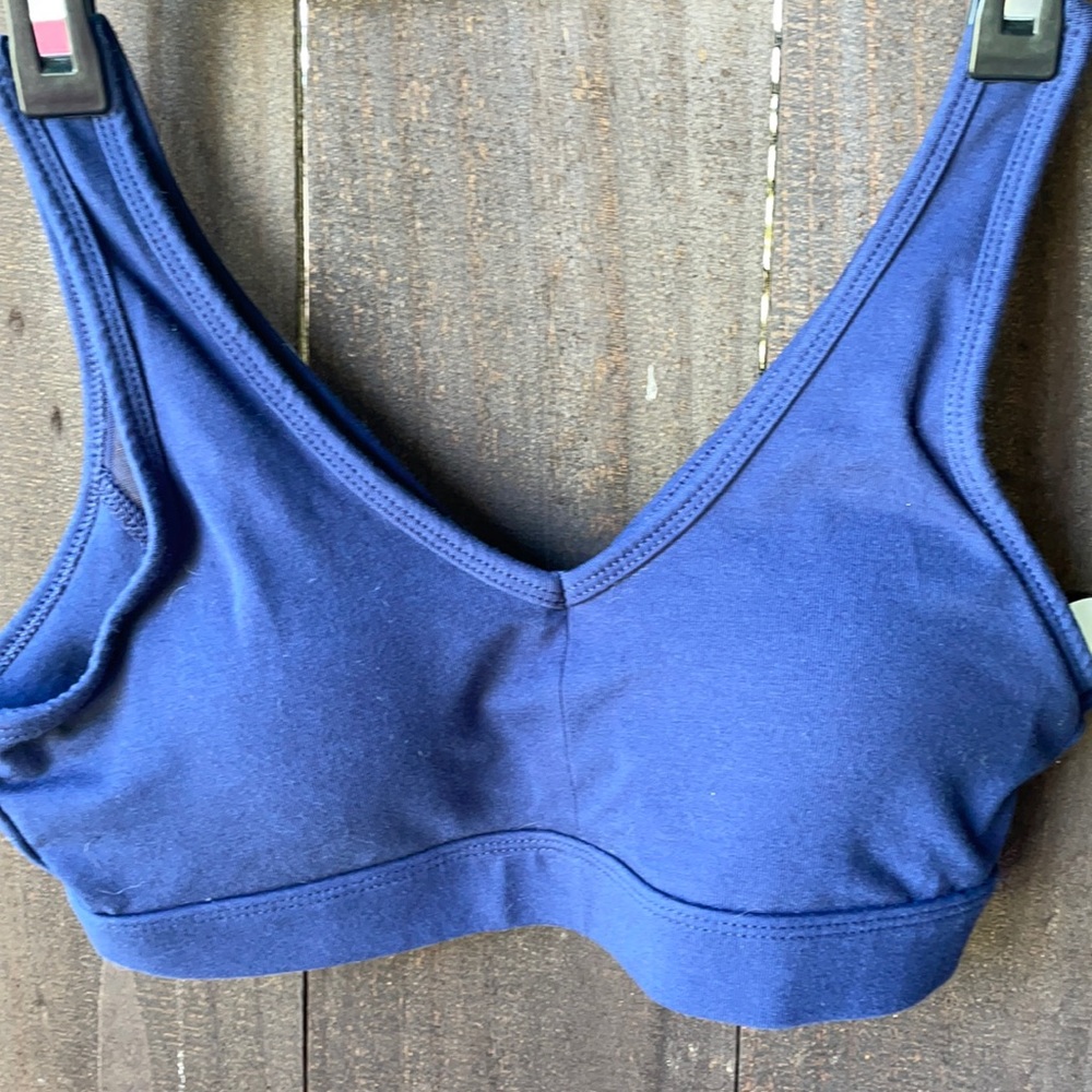 Old navy sports bra